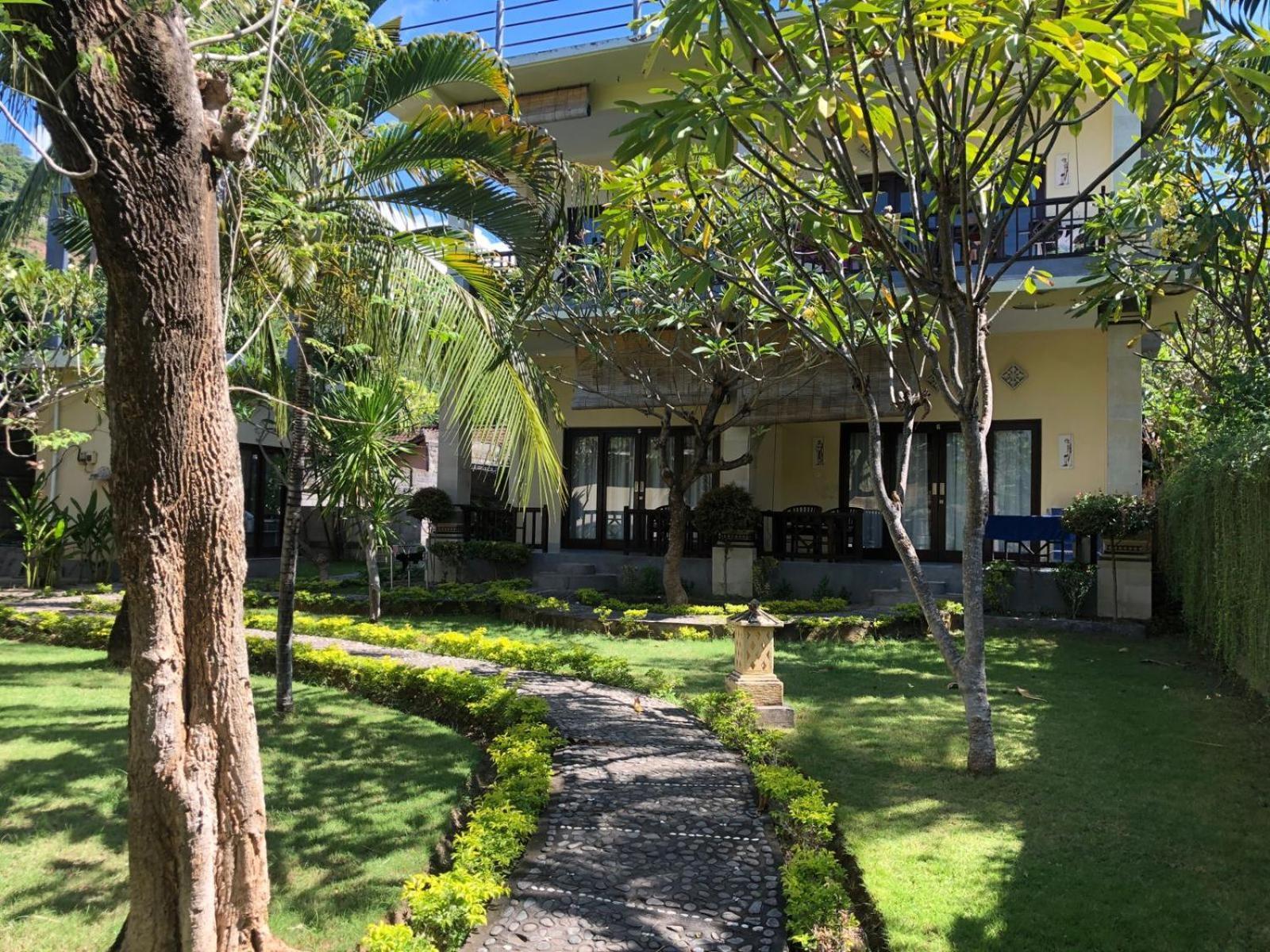 Bintang Beach Villa Amed Esterno foto