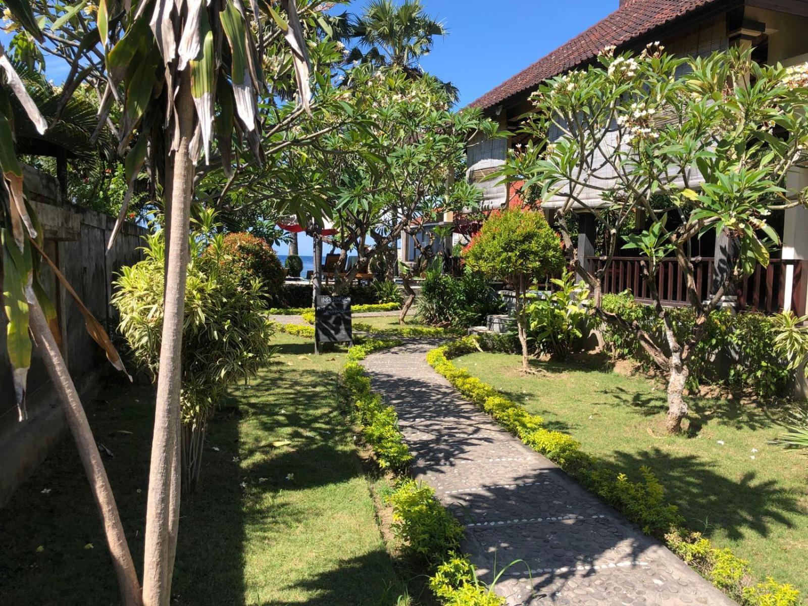 Bintang Beach Villa Amed Esterno foto