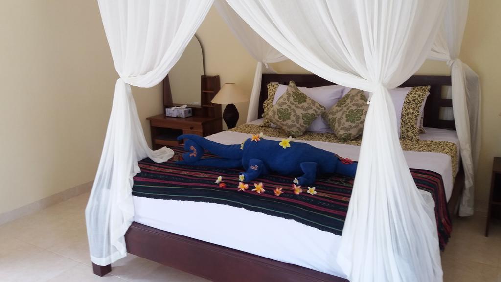 Bintang Beach Villa Amed Esterno foto