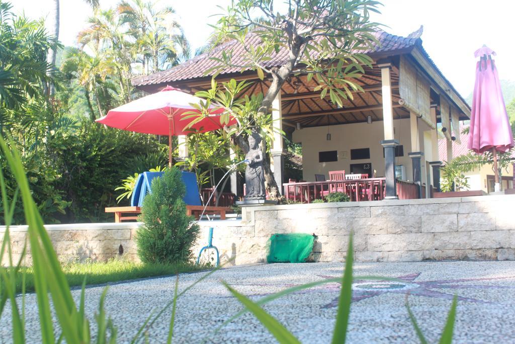 Bintang Beach Villa Amed Esterno foto